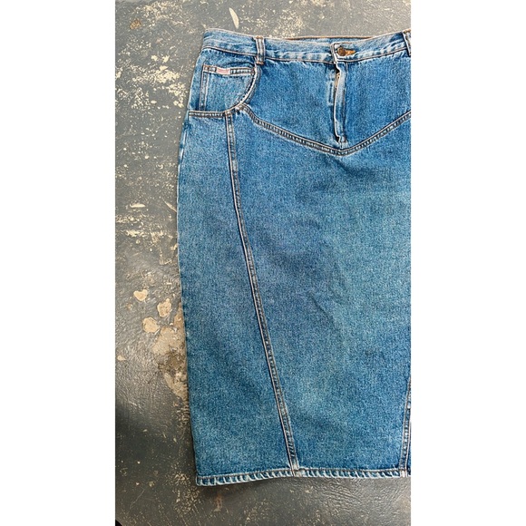 Y2K Low rise denim light wash skirt - Picture 5 of 13